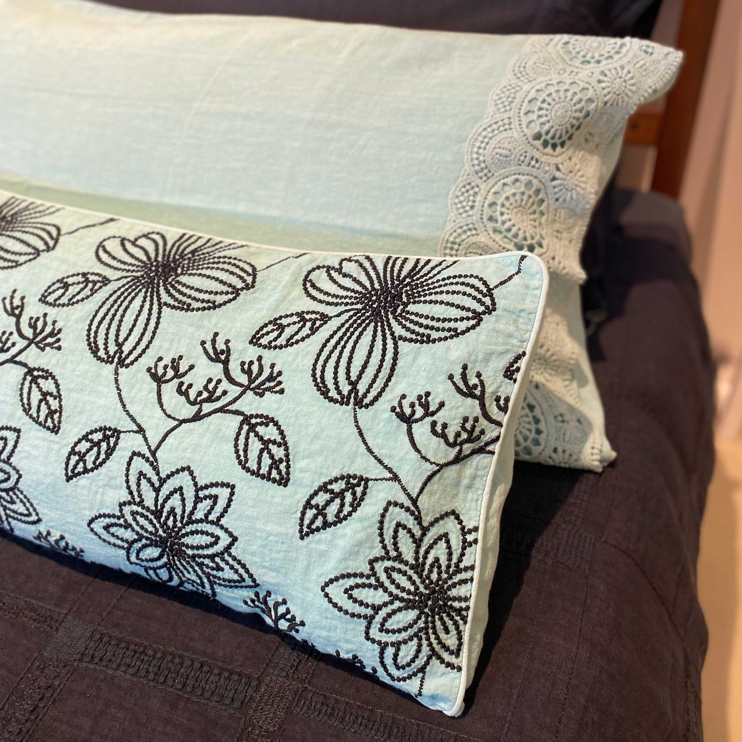 Federa arredo con ricamo Foglie *Fino a esaurimento