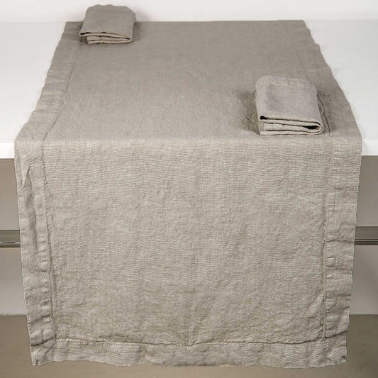 Runner and/or single Basic centerpiece * while supplies last