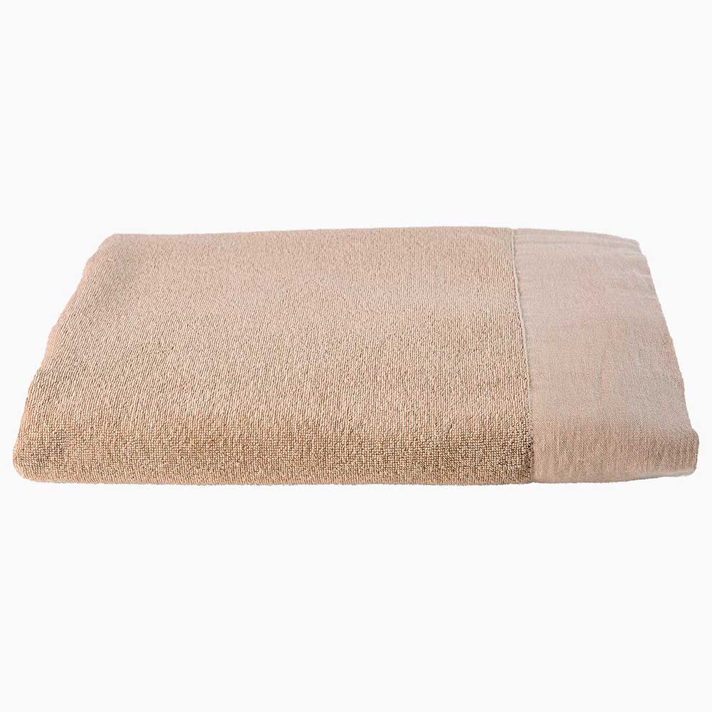 Terry bath towel with linen edge
