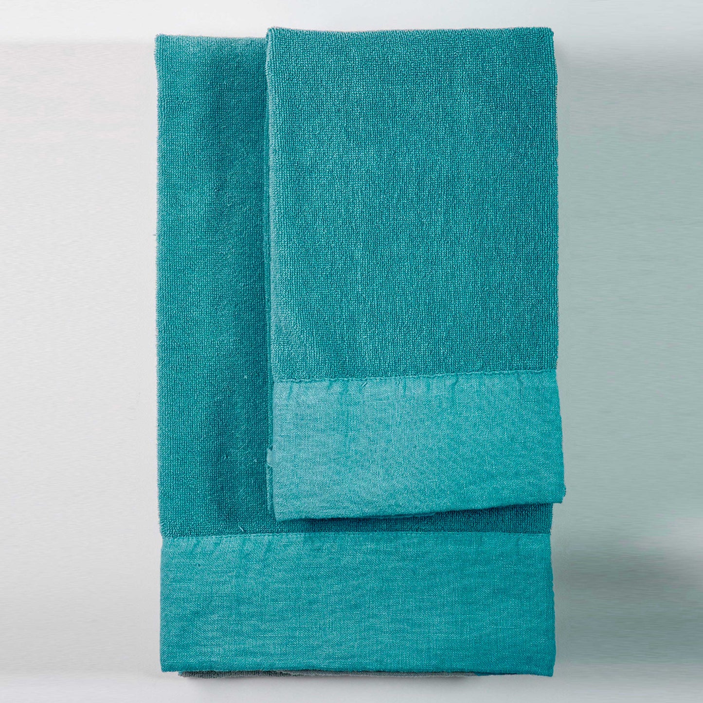 Set asciugamani bagno in spugna bordi in lino
