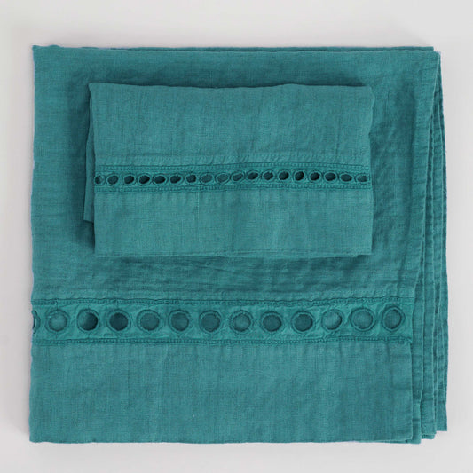 Set asciugamani in lino ricamo A'jour