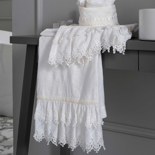 Sangallo linen towel set