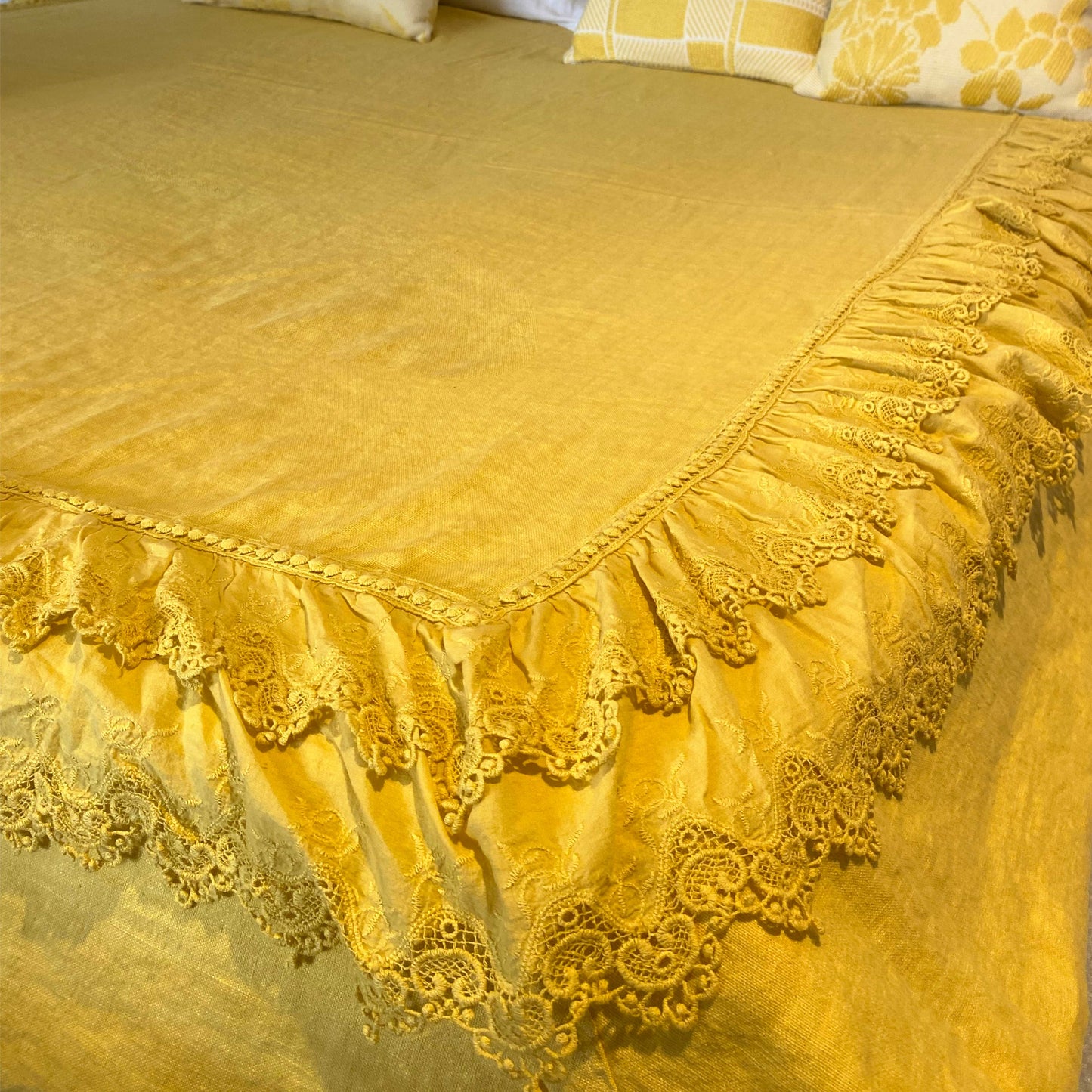 Sangallo embroidered bedspread *while stocks last