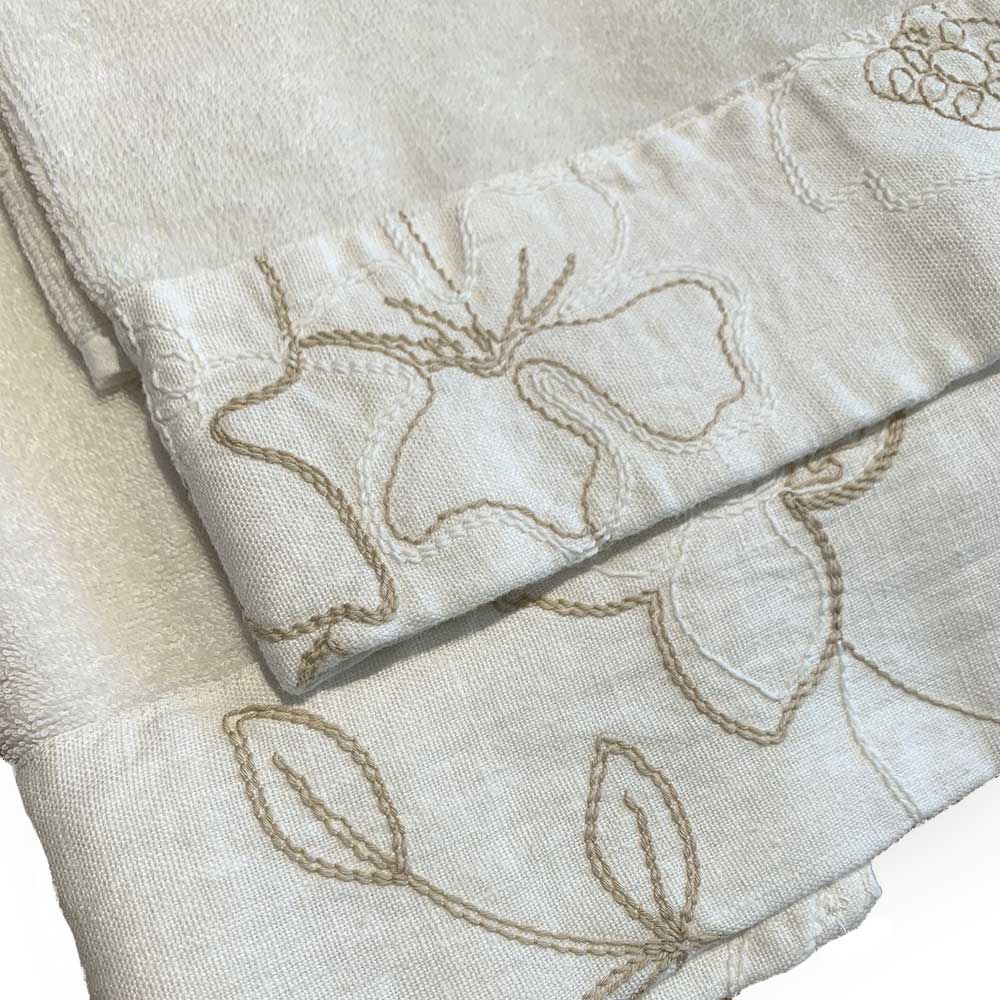 水仙刺绣亚麻浴巾 * 售完即止