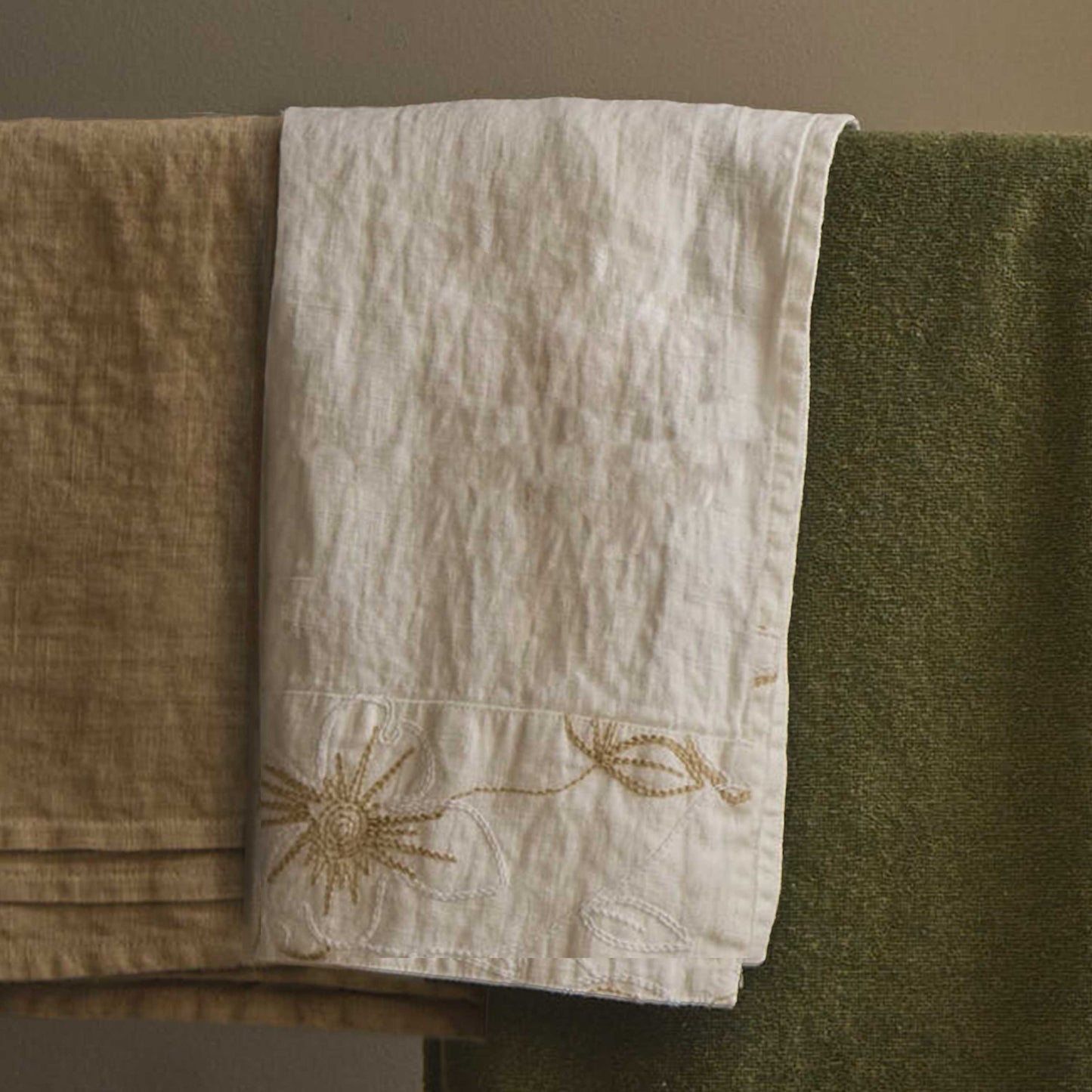 Narciso 亚麻面部和客用毛巾套装