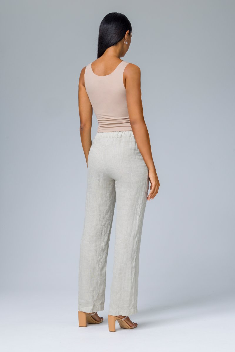 Pantalone ampio con elastico in vita