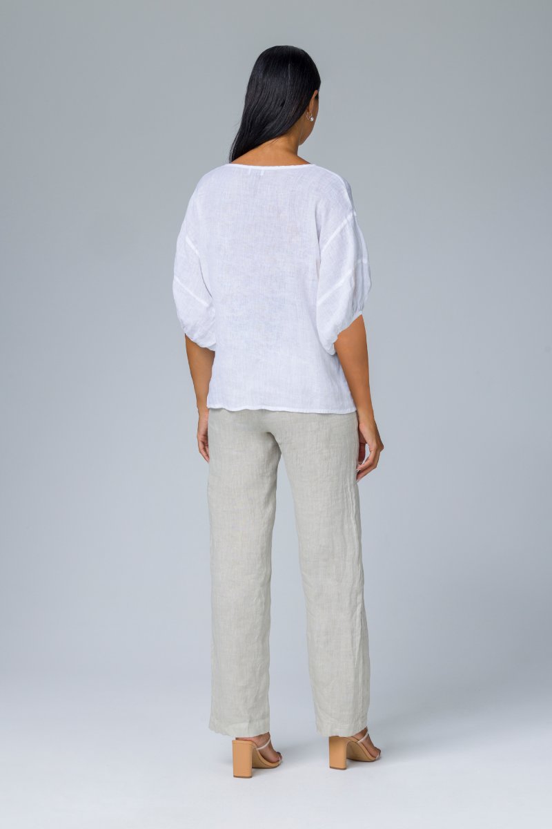 Blusa con maniche a sbuffo