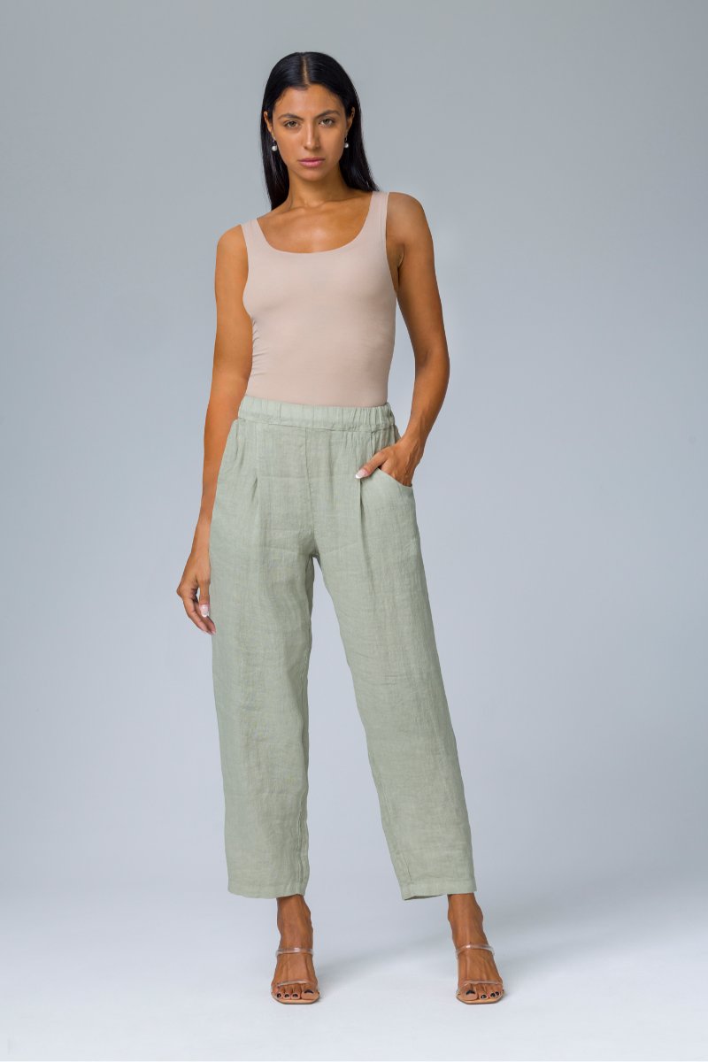 Pantalone dritto con elastico in vita