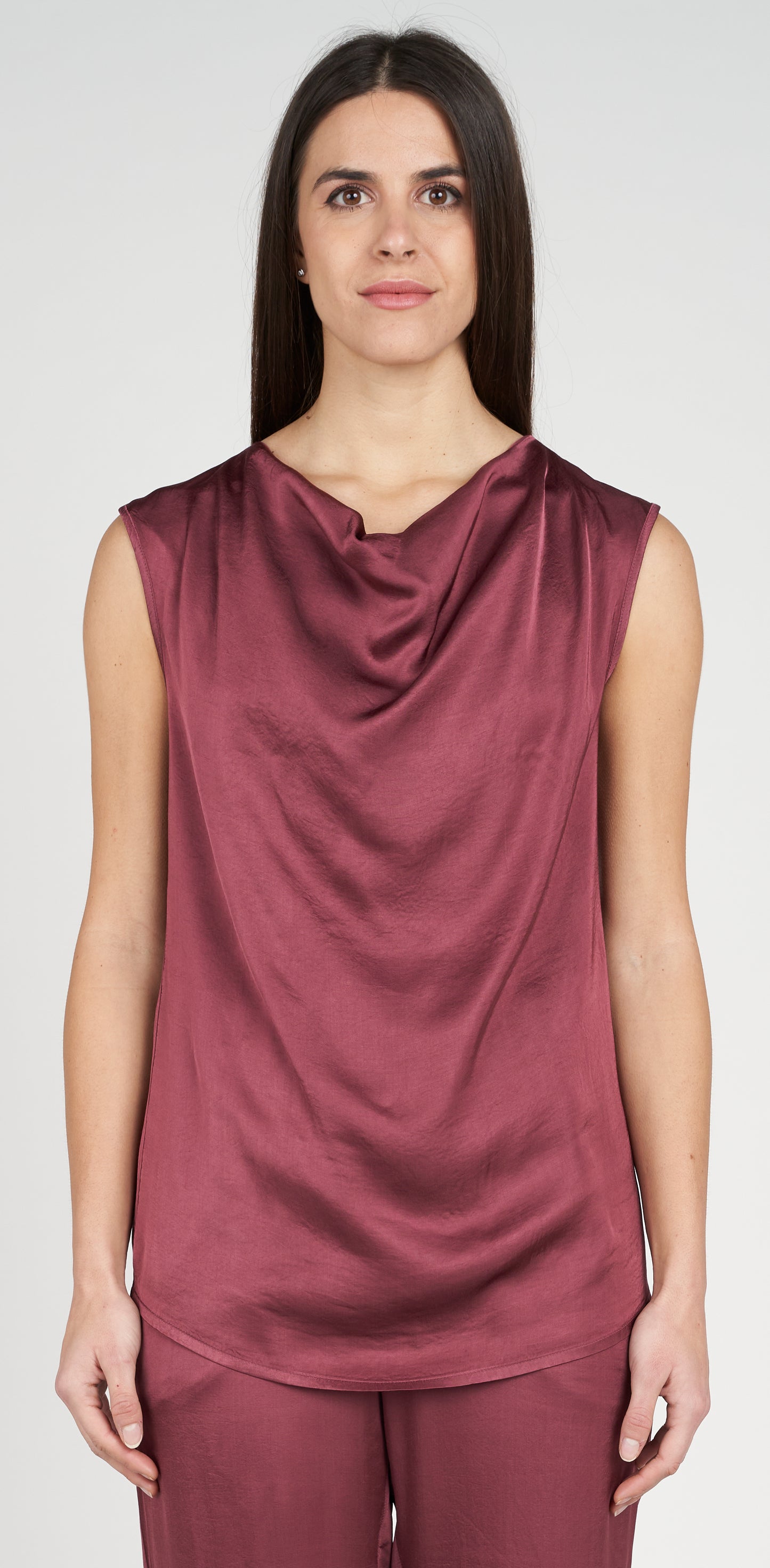 Top scollo drappeggiato