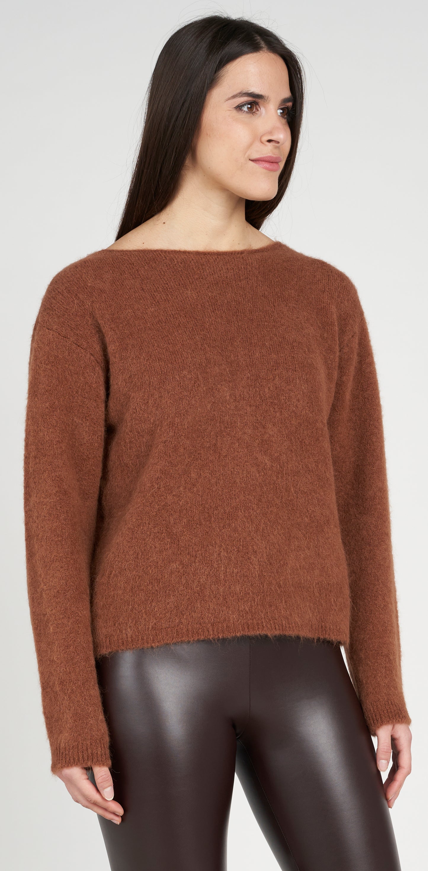 Maglia scollo barchetta alpaca