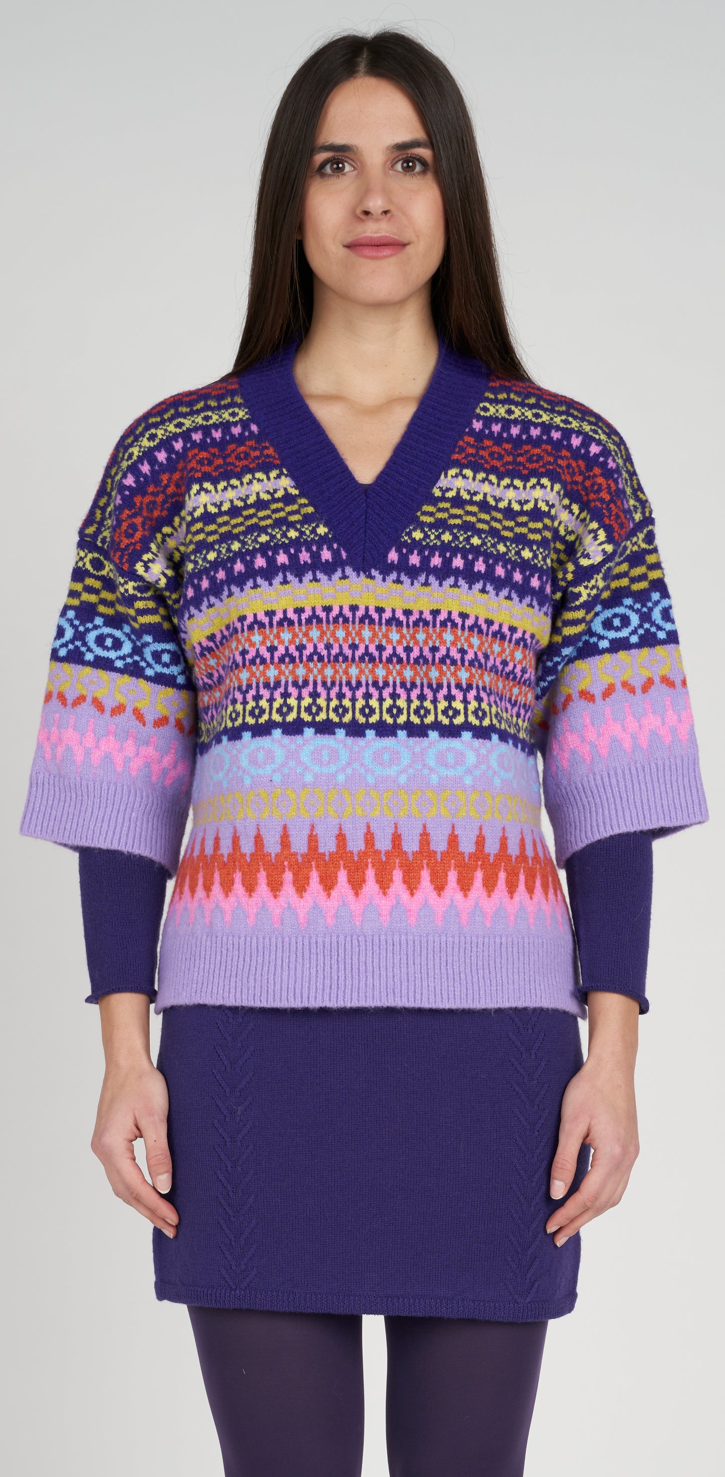 Maglia scollo V motivo chevron