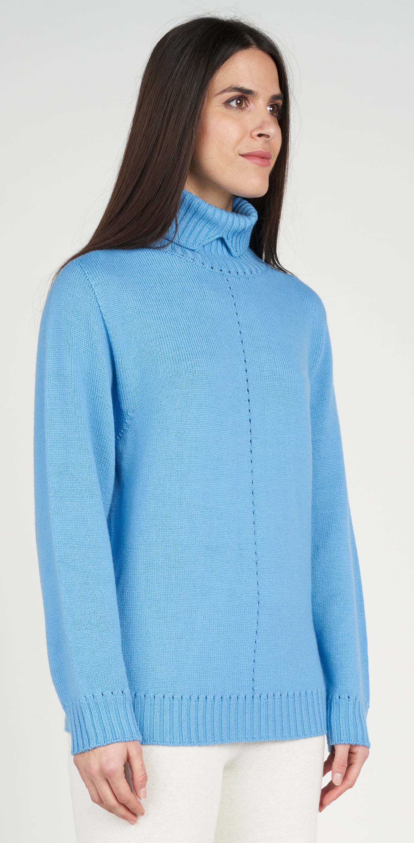 Maglia dolcevita traforata