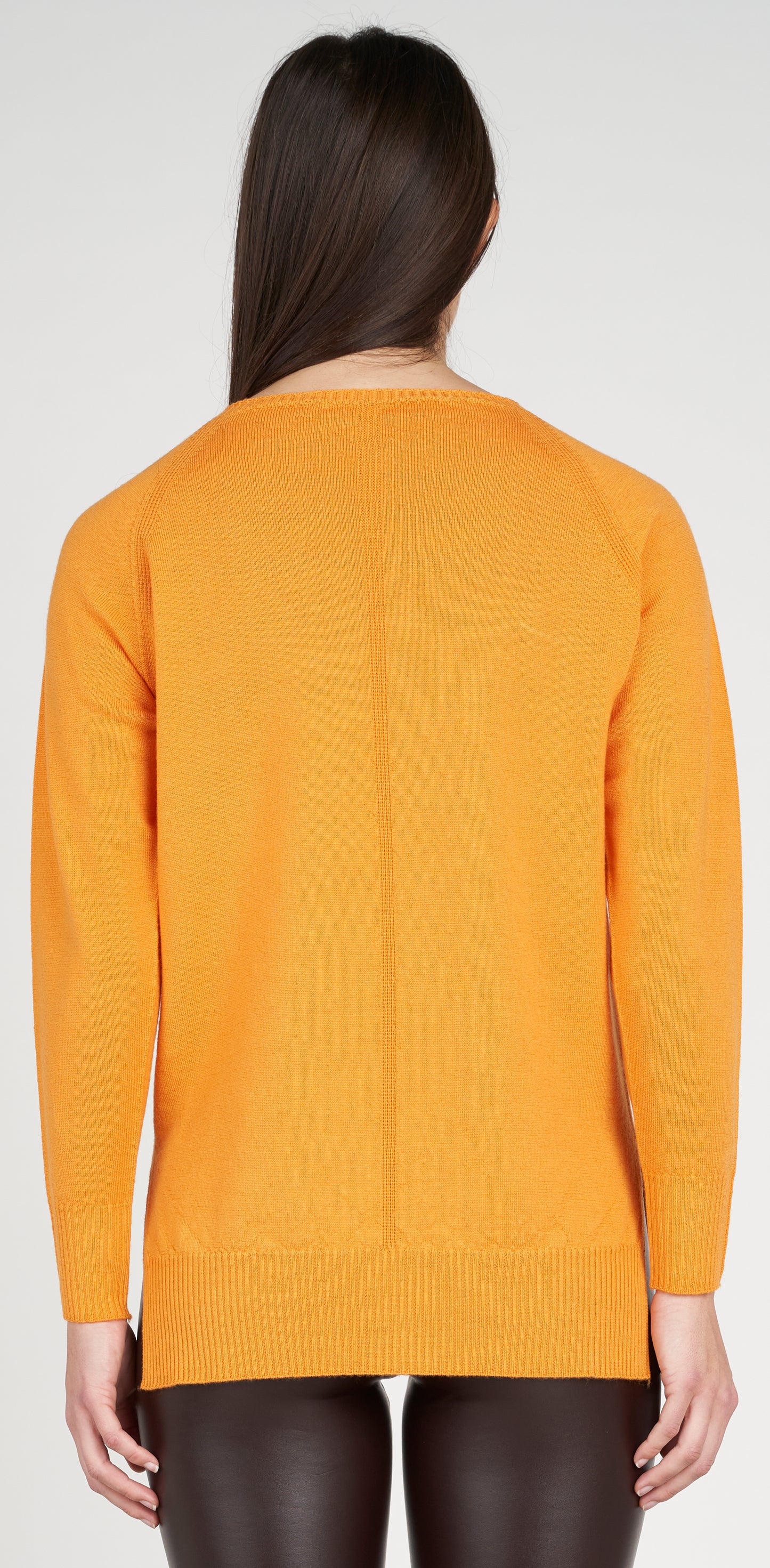 Maglia barchetta con calatura centrale