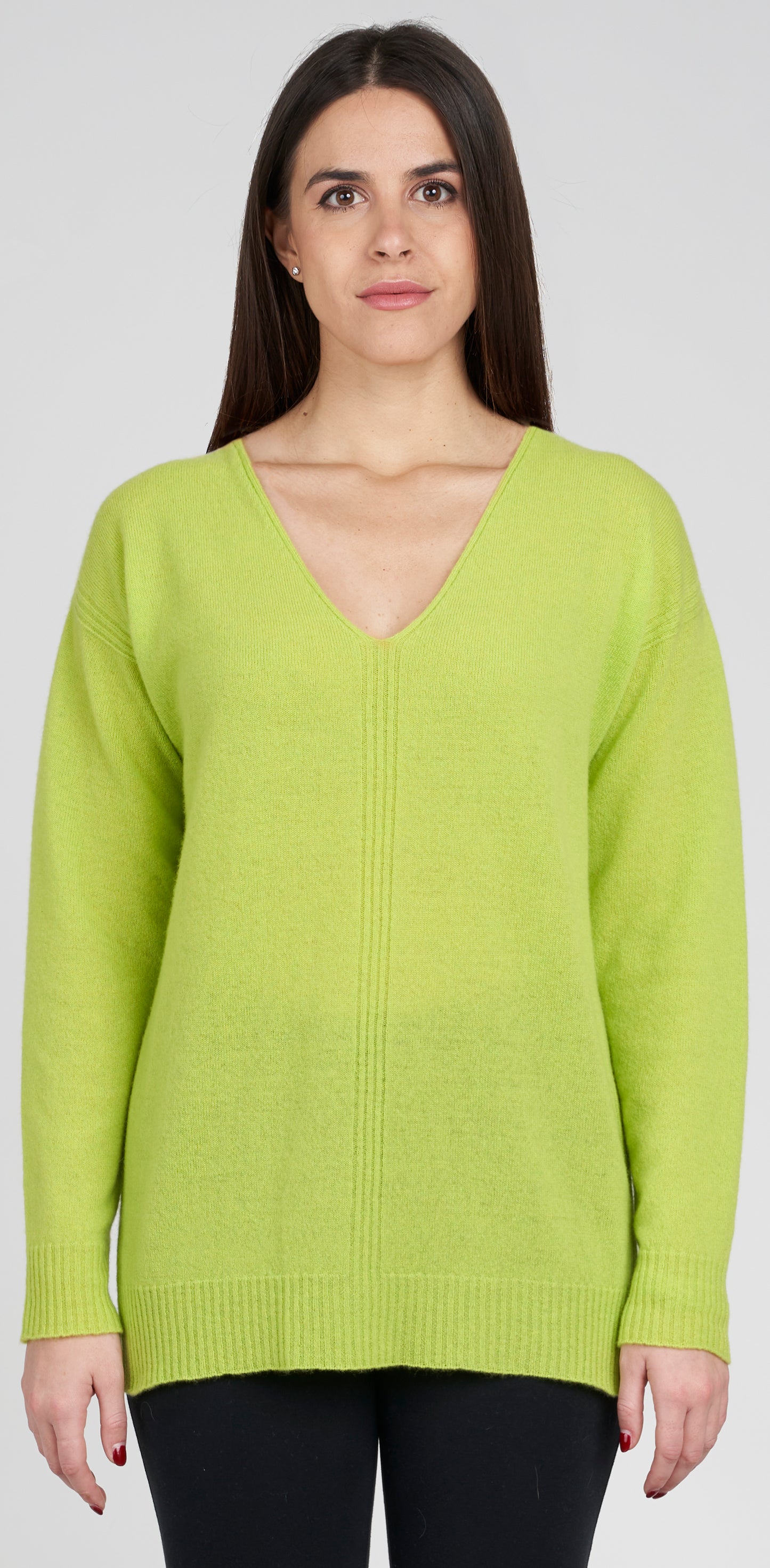 Maglia scollo V con spacchi laterali