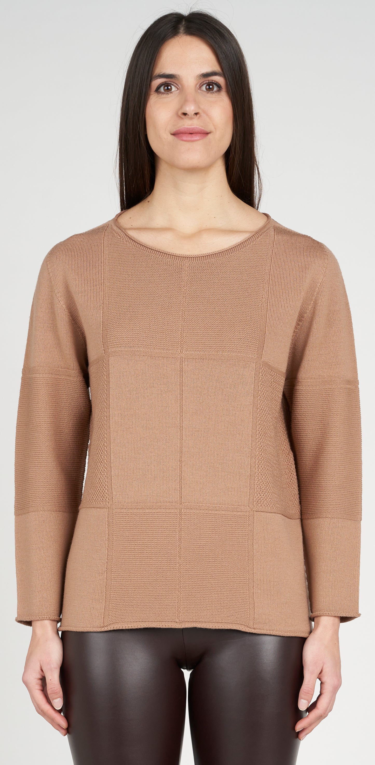 Maglia girocollo disegno a blocchi