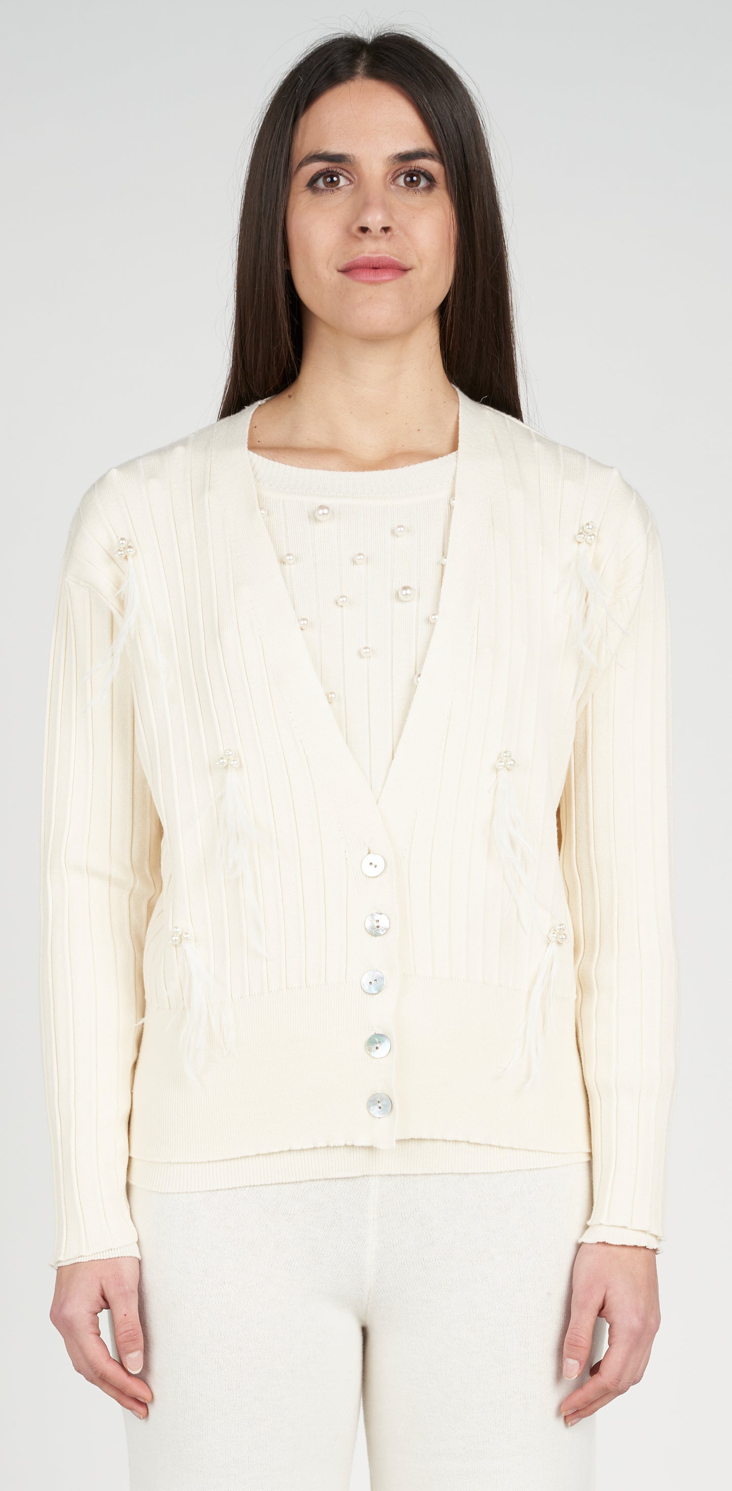 Cardigan a costine con perle