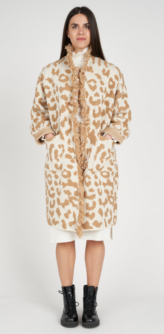 Cappotto animalier con frange